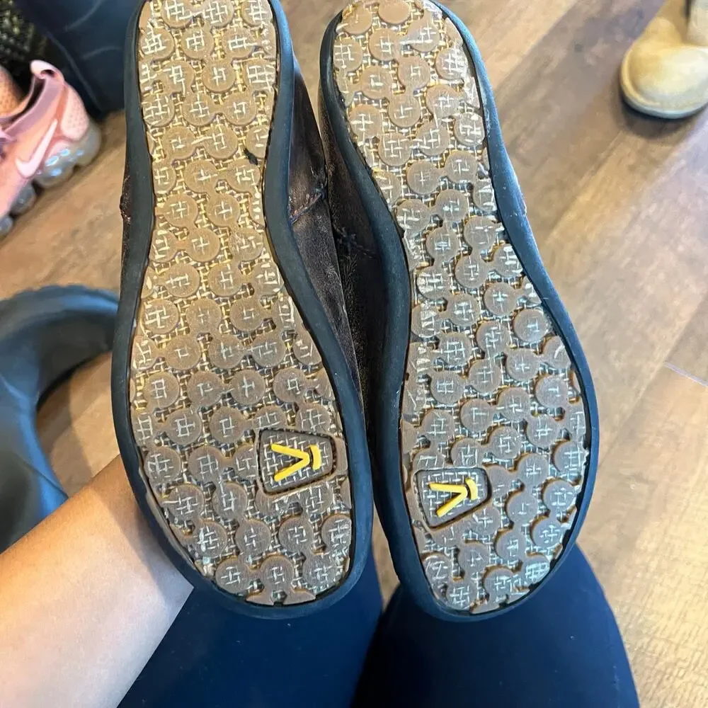 Keen Brown Leather Climbing Shoes Size 8